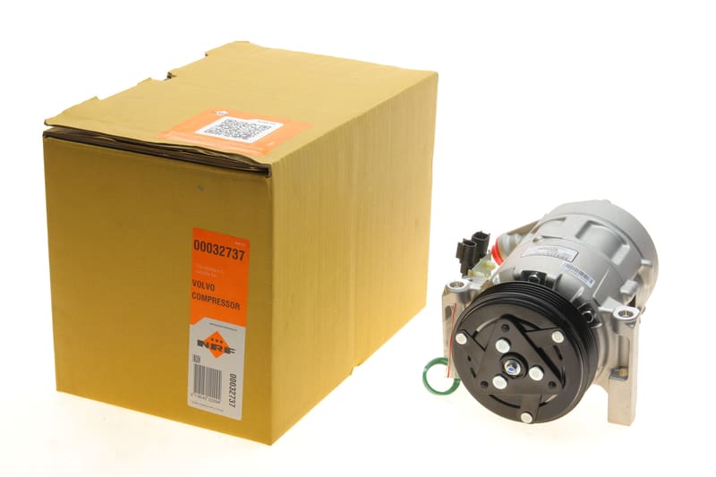 Компресор кондиціонера Ford Mondeo IV/S-Max/Volvo S80/V70/XC620/XC70 2.4D/2.5 05-17 NRF
