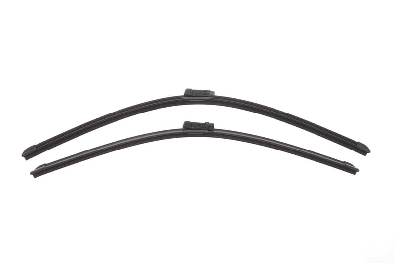Щітки склоочисника (680/625mm) Opel Astra J/K 09- BOSCH