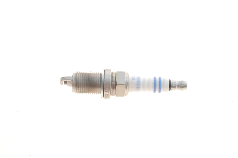 Свеча зажигания Skoda Roomster/VW Polo 1.2/1.4 02-/Caddy 1.4 06-10 BOSCH