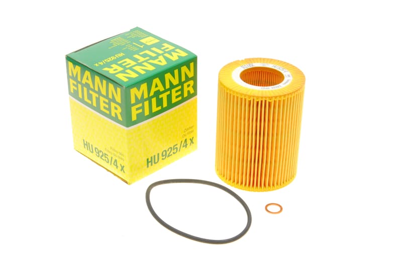 Фильтр масляный BMW 3 (E36/E46)/5 (E39/E60/E61) 2.0-3.0 M52/M54 95-07/X5 (E53) 3.0 M54 00-06 MANN-FILTER