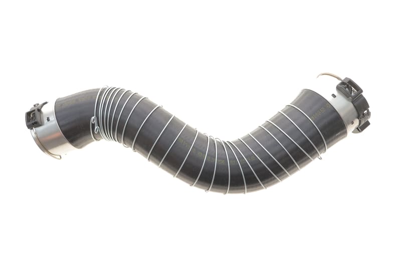 Патрубок интеркулера (R) BMW 3 (F30/F80/F34/F31) 11-/X3 (F25) 14-17 (B47/N47) NRF