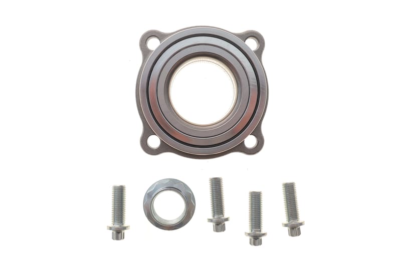 Подшипник ступицы (задней) BMW X3(F25) s/xDrive 10-17/ X4(F26) M40i/xDrive 14- SOLGY