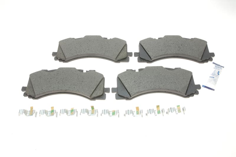 Колодки гальмівні (передні) Audi A6/A7/A8/Q8 17-/Q7 15-/VW Touareg 17- ICER