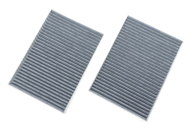 Фільтр салону BMW 5 (G30/F90)/7 (G11/G12) 15- (вугільний) (к-кт 2 шт.) SOFIMA