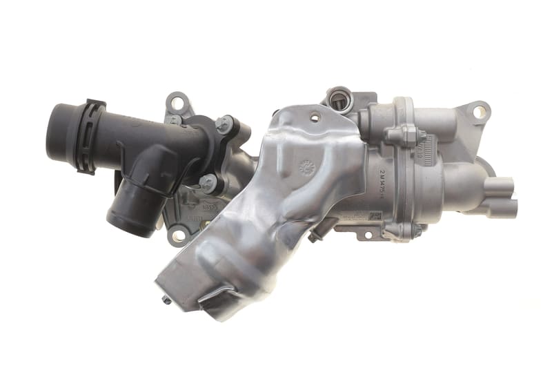 Помпа воды MB C-class (W205) 2.0 (M274) 13-18 (switchable) GRAF