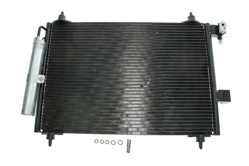 Радіатор кондиціонера (з осушувачем) Citroen C5 II/III/C6/Peugeot 407 1.6-3.0D 02- NRF