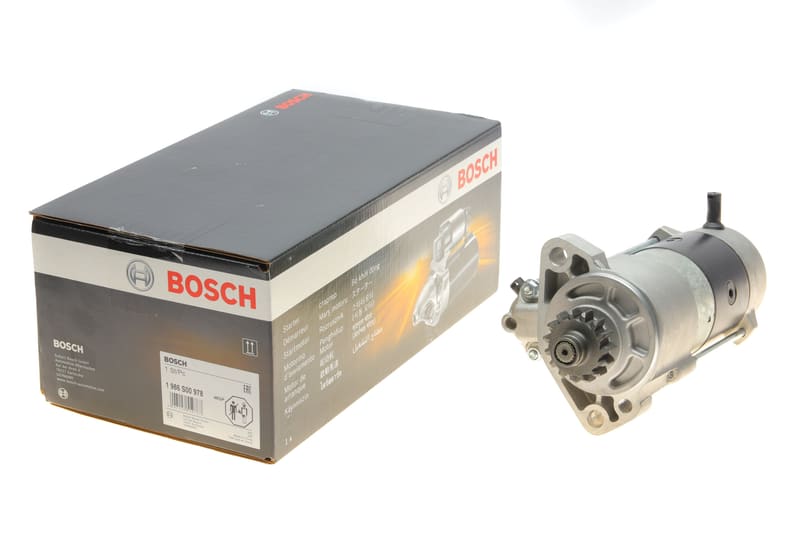 Стартер Audi Q7/VW Touareg 3.0 TDI 07-18 (12V/2kw) BOSCH