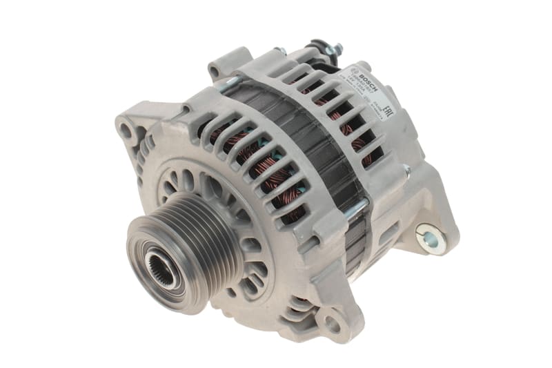 Генератор Nissan Interstar/ Opel Movano A 3.0D 03- (14V/135A) BOSCH