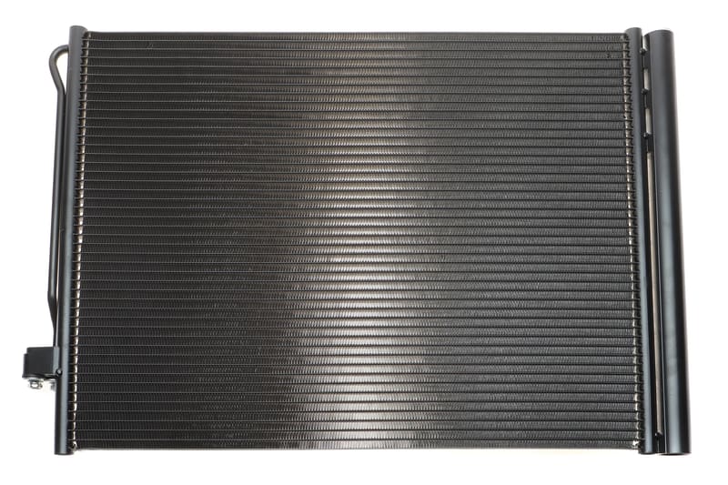 Радіатор кондиціонера BMW X5 (E70/F15/F85)/X6 (E71/E72)/(F16/F86) 2.0D-4.8 06-19 NRF