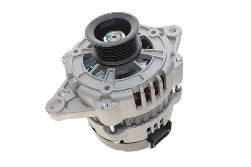 Генератор Chevrolet Aveo 1.4/1.5 03- (14V/84A) BOSCH