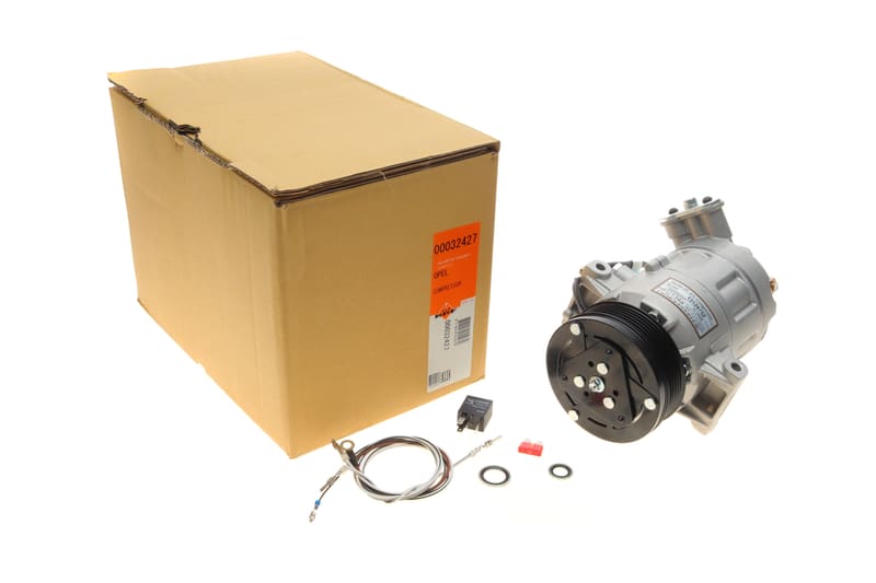 Компрессор кондиционера Opel Astra H 1.9CDTI 04-10/Zafira 05-15 NRF