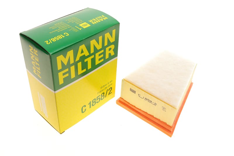 Фільтр повітряний Renault Megane 1.4-2.0 99-09/Duster 1.6-2.0 10-18/Kangoo 1.6/Trafic 2.0 01-/Nissan MANN-FILTER