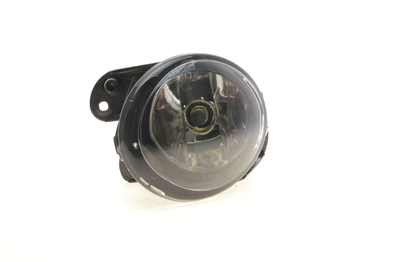 Фара протитуманна VW Passat 05-10 (R) DPA