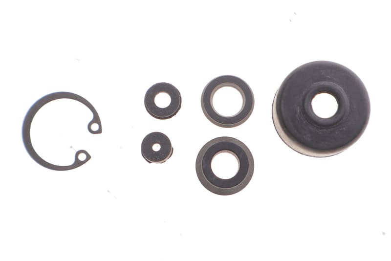 Ремкомплект циліндра зчеплення (головного) Toyota Corolla 1.3-1.8/1.8D 83-89/Land Cruiser 2.4TD 85-90 (15.8mm) FRENKIT