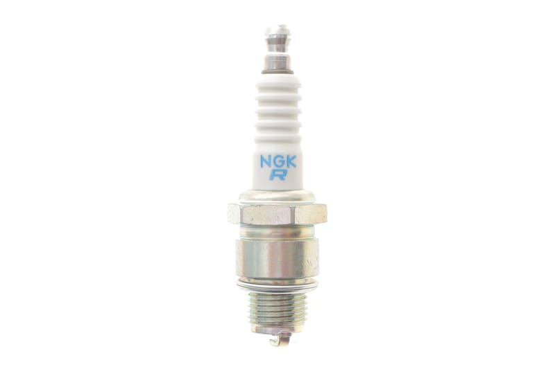 Свеча зажигания Citroen Acadiane/Lna 0.6 76-88 (BR7HS-10) NGK