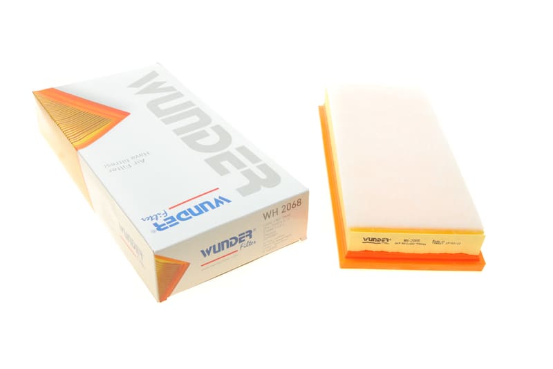 Фільтр повітряний Toyota Yaris1.4D 05-/Subaru Trezia 1.4 D 11- WUNDER FILTER