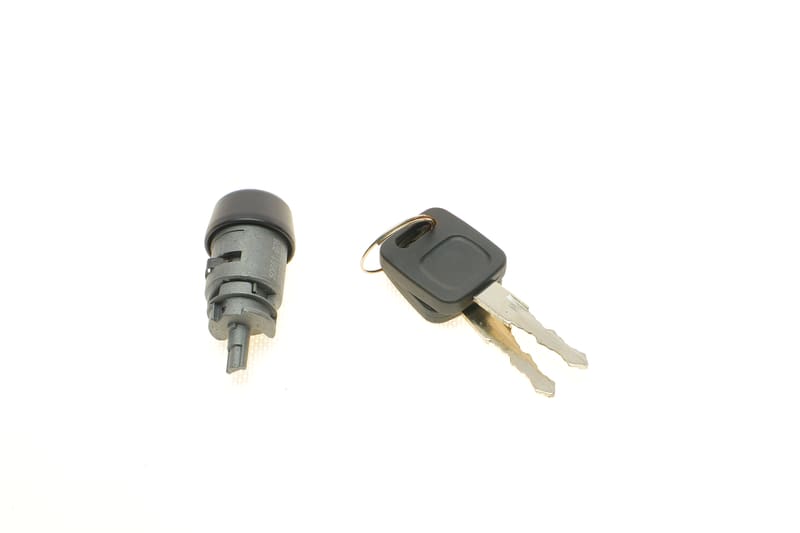 Замок запалювання Audi 80/90/100 -91 AIC