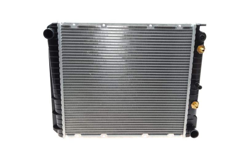 Радіатор охолодження Volvo 740/940 2.0-2.3 85-94 NRF