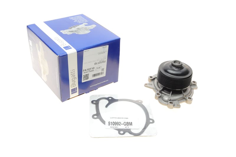 Помпа води MB Sprinter 906/Viano (W639)/E-class (W211)/S-class (W221) 3.0CDI OM642 05- BUGATTI