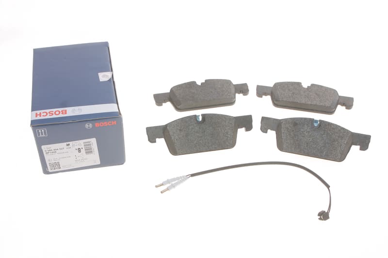 Колодки гальмівні (передні) Peugeot 508/SW 10-18 (+датчик) BOSCH