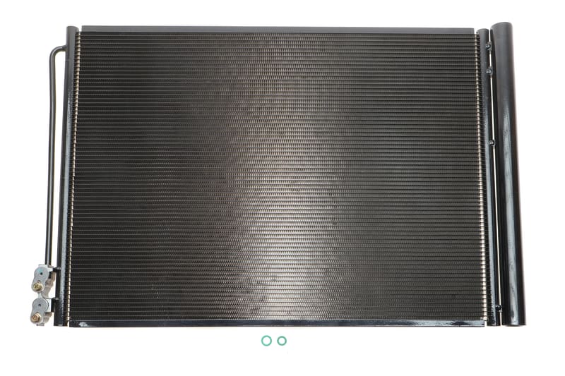 Радиатор кондиционера BMW 5 (F10/F11)/6 (F12/F13) 08-18 NRF