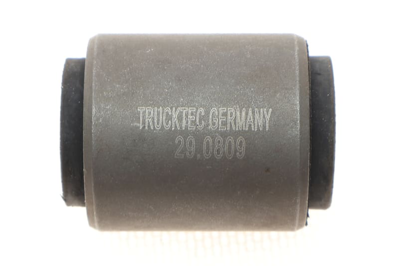Сайлентблок важеля (заднього/знизу) MB (W124/W201/W202) TRUCKTEC AUTOMOTIVE