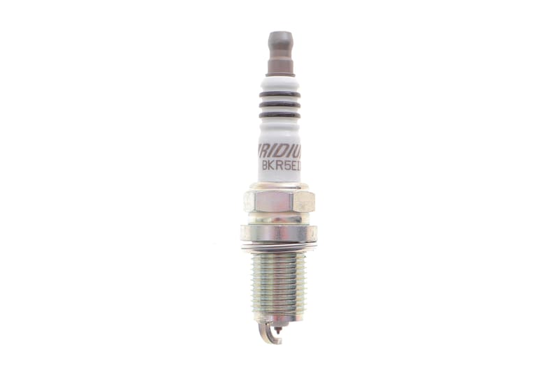 Свічка запалювання Chevrolet/Citroen/Dacia/Daewoo/Fiat/Hyundai/Kia/Mazda/Opel/Renault/Toyota (BKR5EIX) NGK