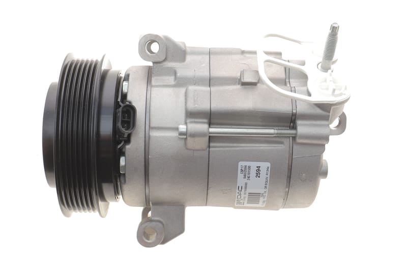 Компресор кондиціонера Opel Antara 2.4/2.2 CDTi 10- (6PK) NRF