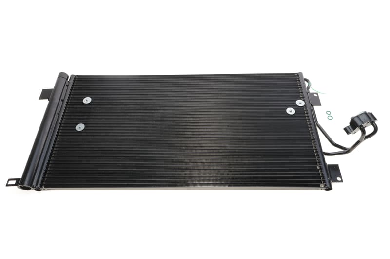Радіатор кондиціонера Audi Q7/Porsche Cayenne/VW Touareg 2.5D/6.0 02-15 NRF