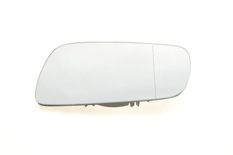 Скло дзеркала (з підігрівом) Skoda Superb 01-08/VW Passat 96-05/Seat Leon 99-06 (L) DPA