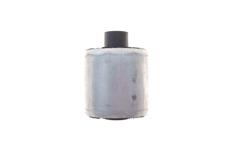Сайлентблок важеля (переднього) BMW 3 (F30/F80) 11- B38/B47/N13/N20/N47 LEMFORDER