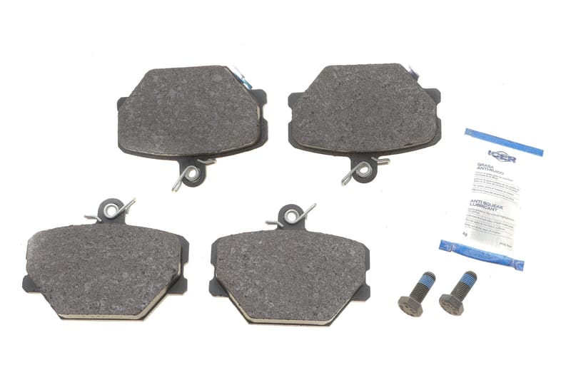 Колодки тормозные (передние) Smart Cabrio 00-04/City Coupe 98-04/Roadster 03-05/Fortwo 04- ICER