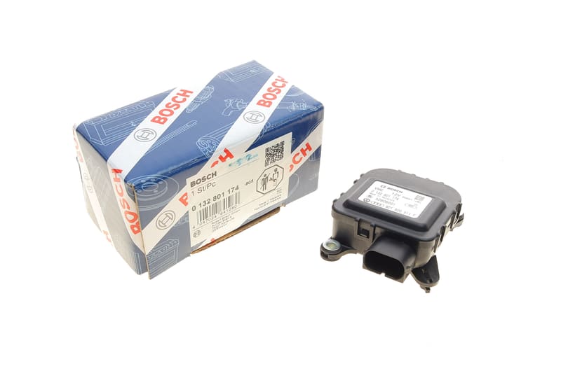 Моторчик заслонки пічки VW Passat B5 1.6-2.0 96-05 BOSCH