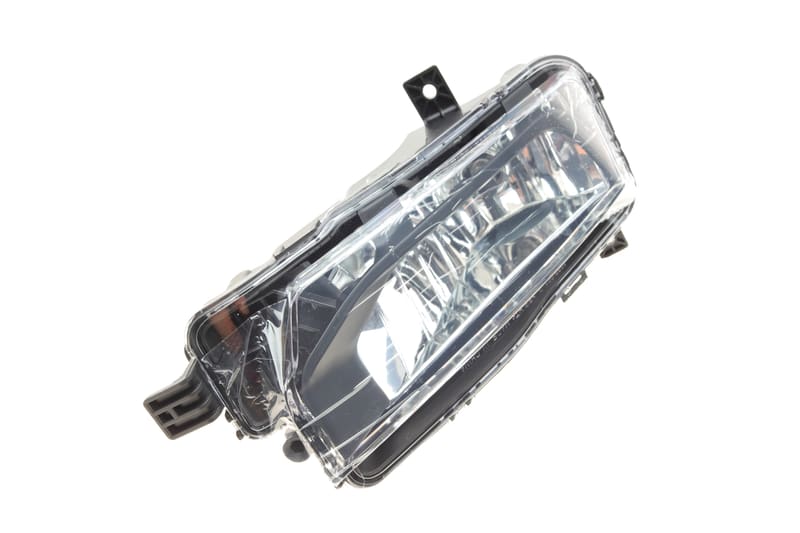 Фара протитуманна VW T6 15- (R) SOLGY
