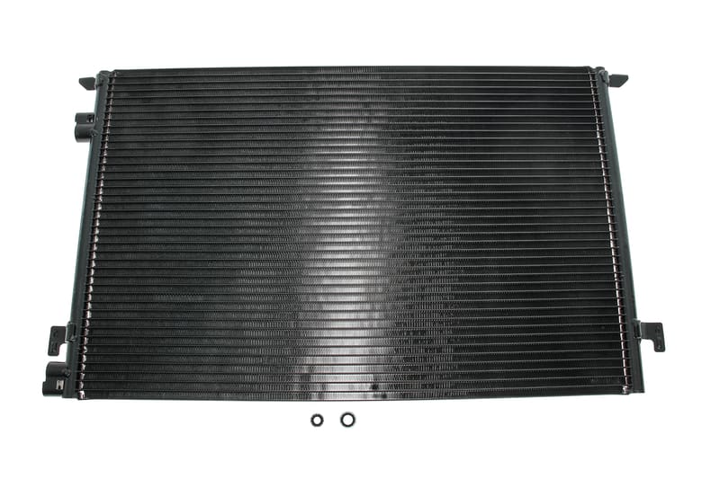 Радиатор кондиционера Opel Signum/Vectra 1.9-D 02-09 NRF