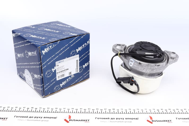 Подушка двигуна (L) MB E-class (W212) 2.1D 09- MEYLE