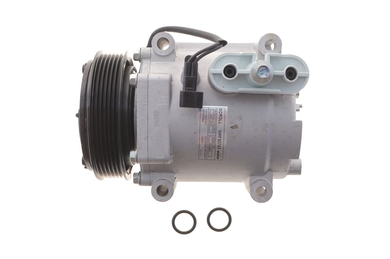 Компрессор кондиционера Ford Fiesta 1.4/1.6 TDCi 08- NRF