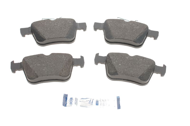 Колодки тормозные (задние) Skoda Kodiaq/SuperB/VW Touran/Passat B8 14-/Golf/Seat/Audi A3 12-/Q3 18- ICER