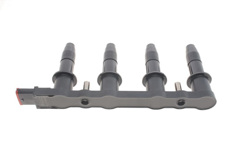 Котушка запалювання Opel Astra/Zafira 1.6-1.8 05- BOSCH