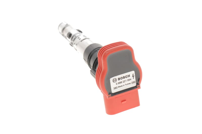 Котушка запалювання Audi A4/A6/A8/VW Touareg 4.2 02-06 BOSCH