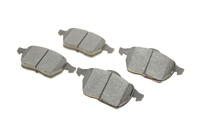 Колодки гальмівні (передні) Audi A4/A6/VW Passat 95- (з датчиком) SOLGY