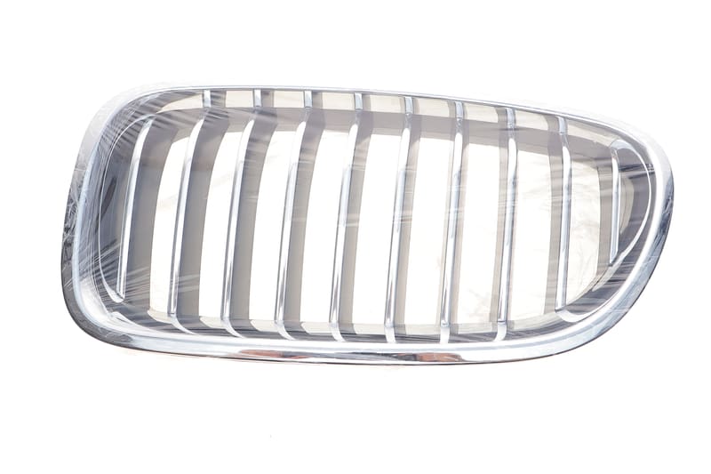 Решетка радиатора BMW 5 (F10) 13-16 (L) (хром) AUTOTECHTEILE