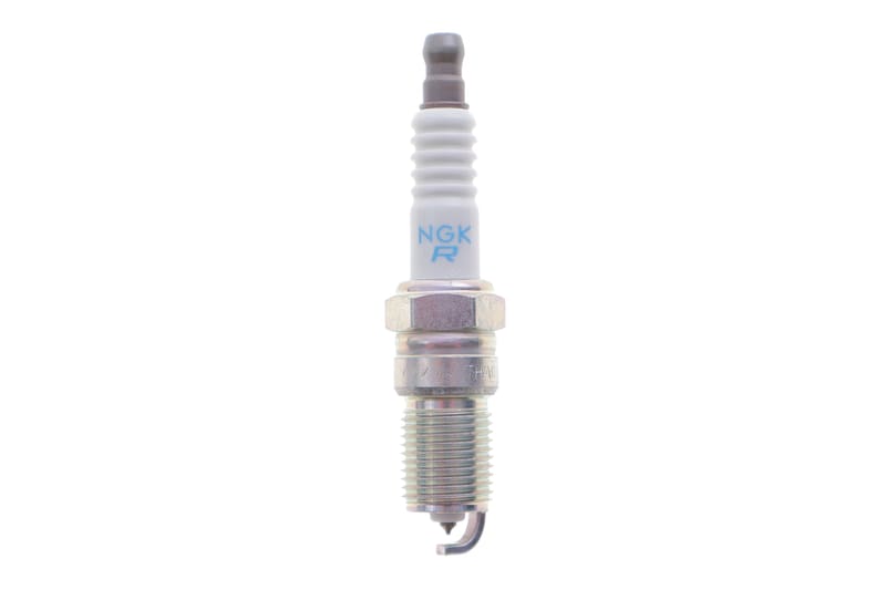 Свічка запалювання Ford Focus/VolvoV50/S40 1.8/2.0 04-12 (TR6AP-13) NGK