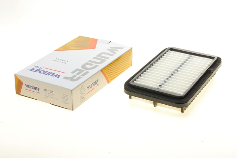 Фильтр воздушный Suzuki Alto 1.1 04-08/Wagon R 1.0/1.2 98-00 WUNDER FILTER