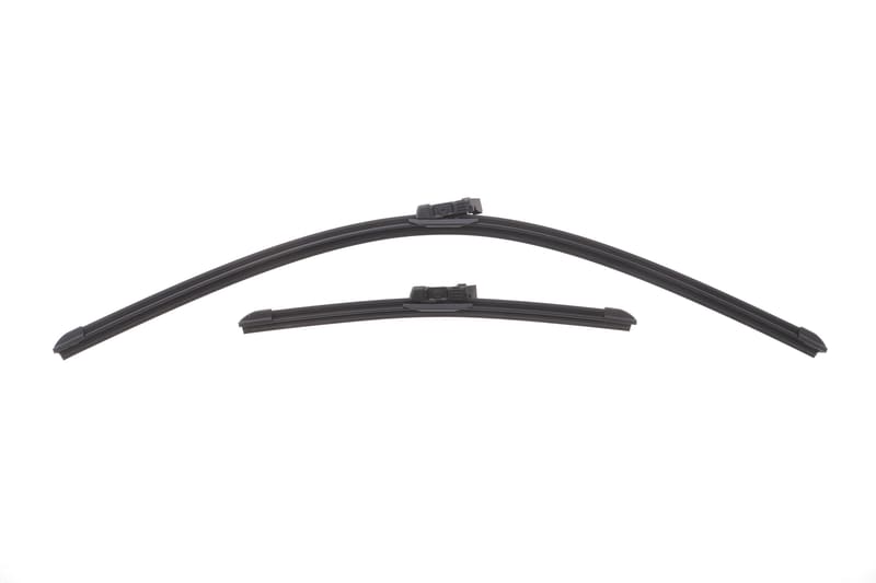 Щітки склоочисника (700/340mm) Ford Fiesta/Renault Captur 17- (Довжина 2 [мм] 340) BOSCH
