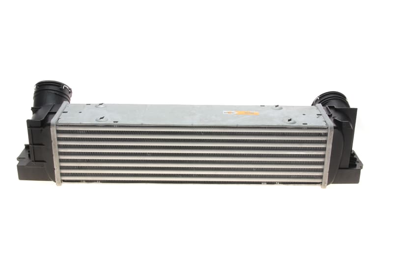 Радиатор интеркулера BMW (E90/E92/E91)/X1 (E84) 2.0D/3.0D 06-15 M57/N47 NRF