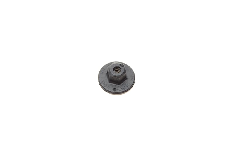 Гайка пластиковая (d=22 mm) BMW