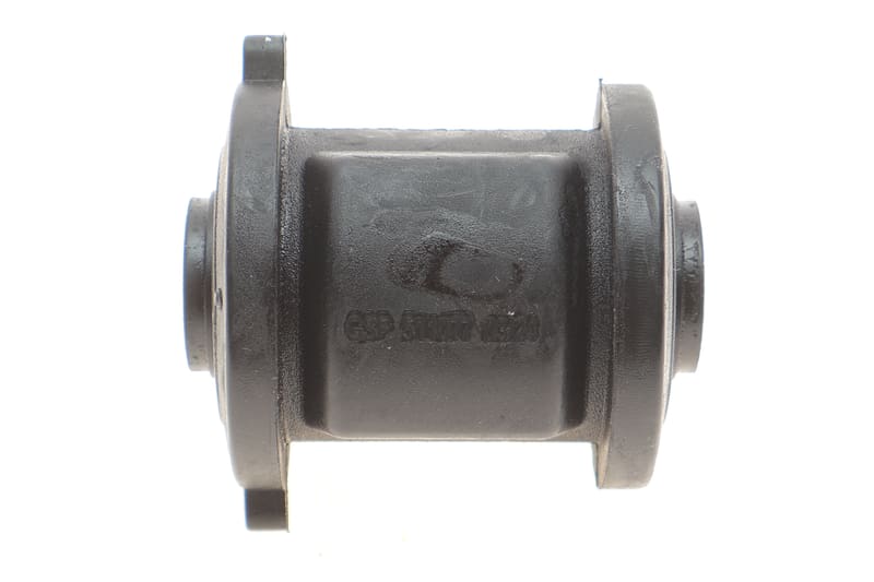 Сайлентблок важеля (заднього/знизу) Lexus RX 00-03/Toyota Camry 96-01 GSP