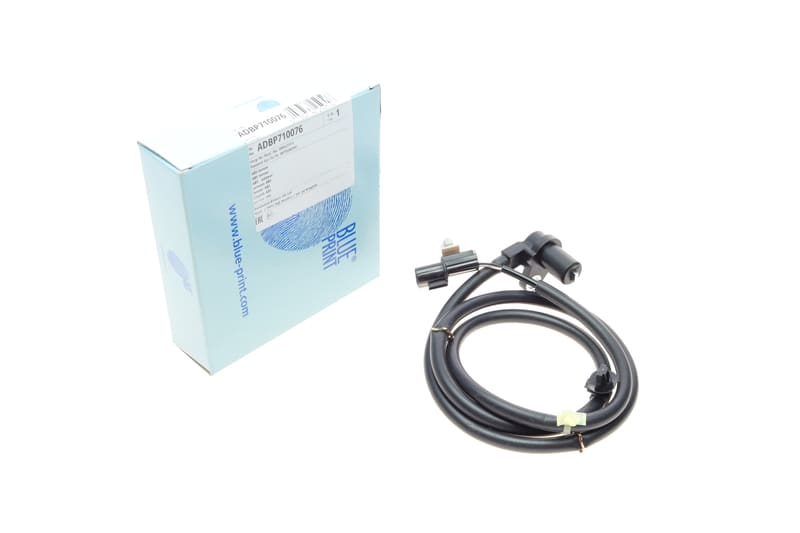 Датчик ABS (передний) Mitsubishi Lancer VII 03-13 (L) BLUE PRINT