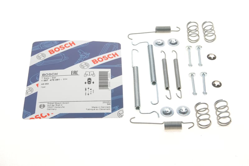 Комплект пружинок колодок ручника Opel Corsa A/Kadett D 1.0-1.5TD 79-93 BOSCH